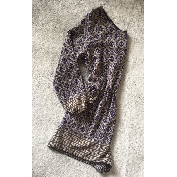 Multi color print romper - Picture 1 of 3